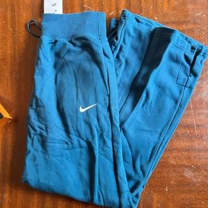 Nike Sweatpants